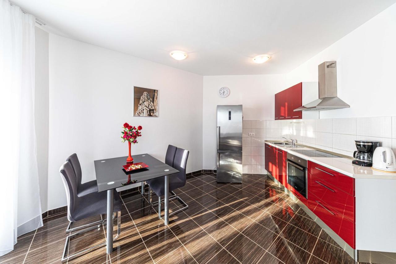 Rajcic Apartments Rogoznica  Eksteriør bilde