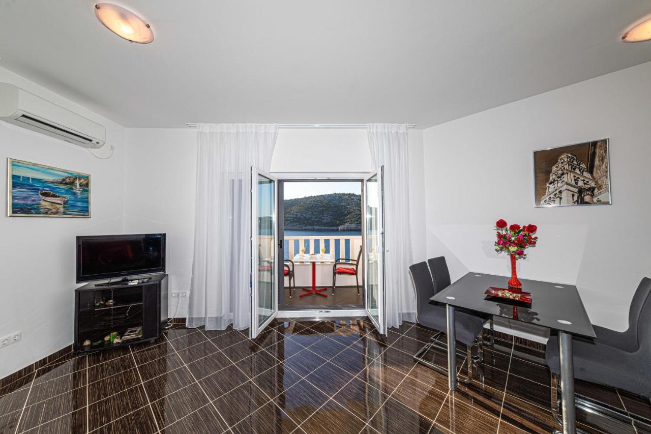 Rajcic Apartments Rogoznica  Eksteriør bilde